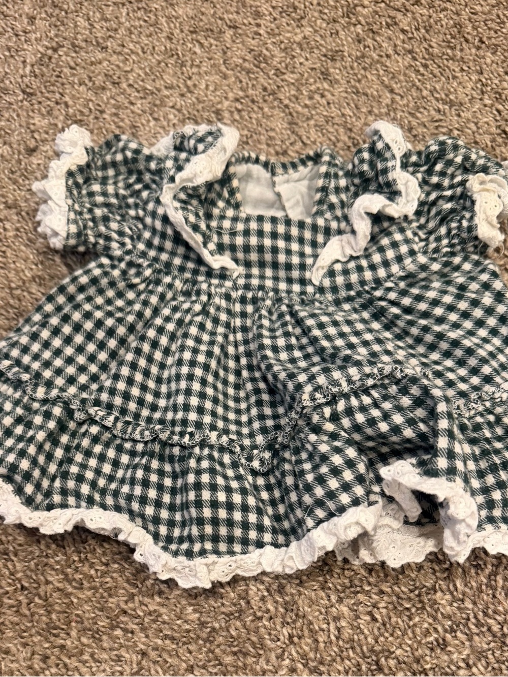 Vintage Maison me green gingham pattern ruffles lace trim 3-6 month dress